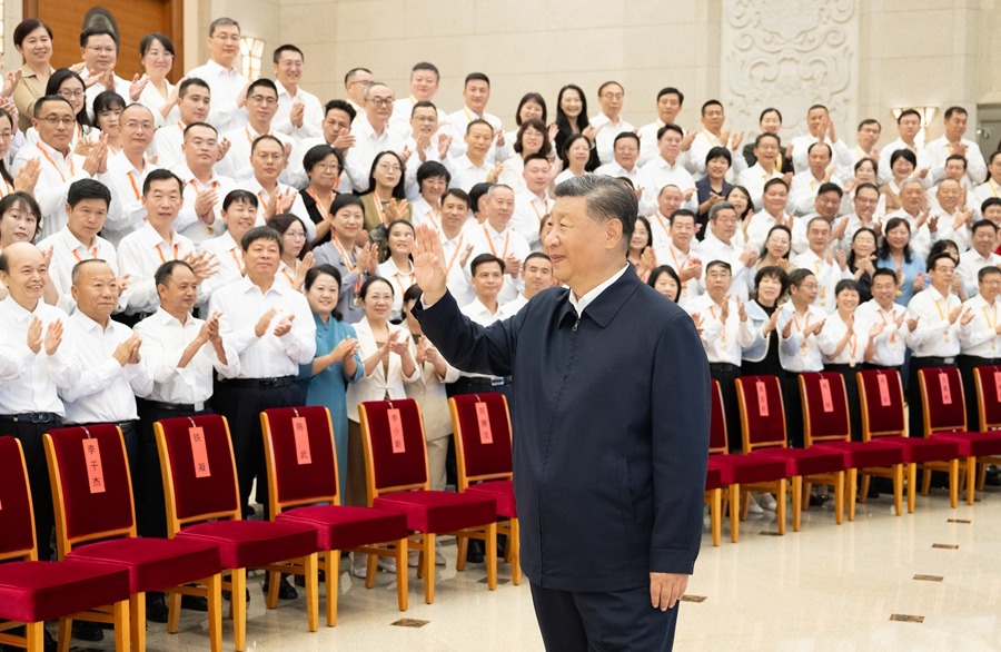 習近平在全國教育大會上強調 緊緊圍繞立德樹人根本任務 朝著建成教育強國戰略目標扎實邁進